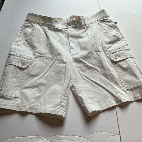 St. John's Bay Men's Cargo Shorts White Size 38 Classic Fit - Picture 1 of 7